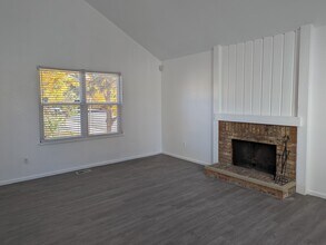 1993 S Pitkin St in Aurora, CO - Building Photo - Building Photo