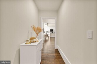 1305 30th St NW in Washington, DC - Building Photo - Building Photo