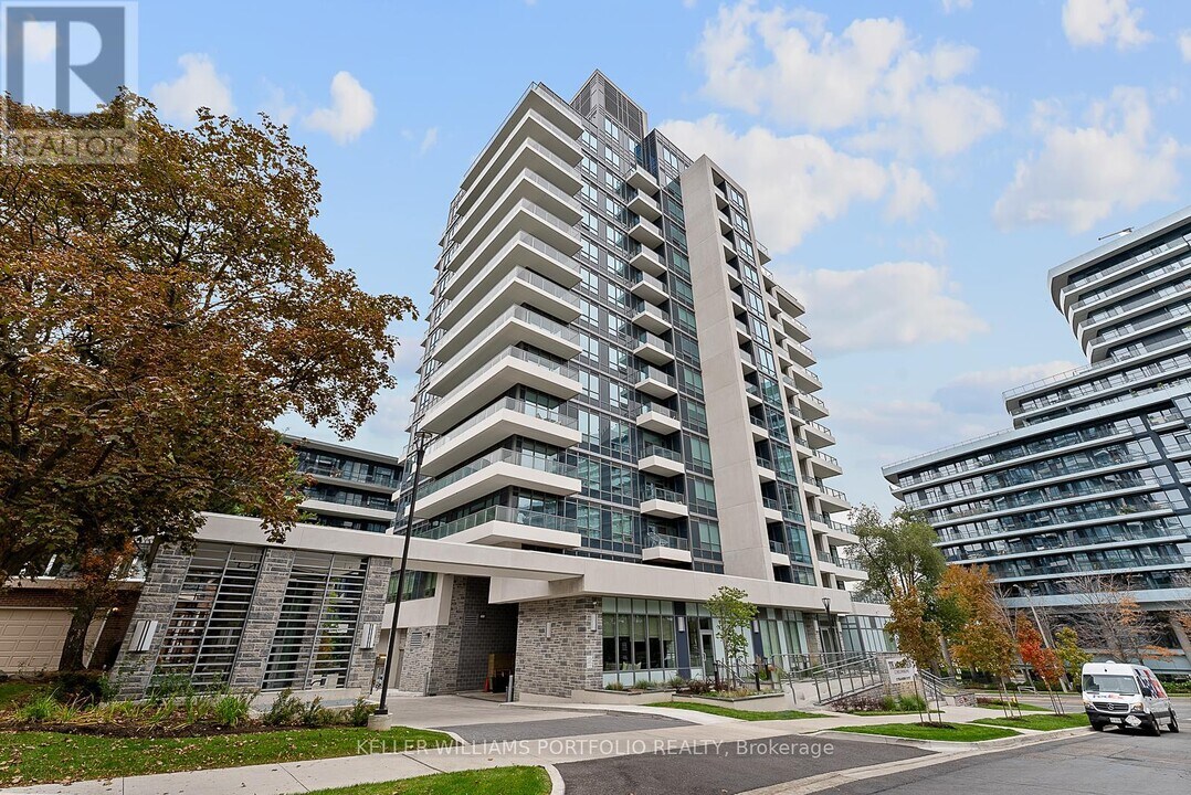 2 Teagarden Ct in Toronto, ON - Building Photo