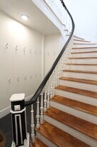 81 Summer St, Unit 2E in New Bedford, MA - Building Photo