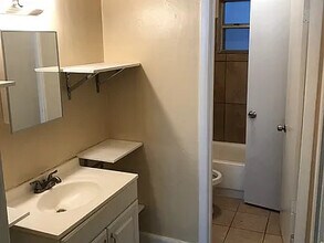 13725 NE 3rd Ct in North Miami, FL - Building Photo - Building Photo