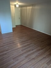18204 Swiss Cir in Germantown, MD - Building Photo - Building Photo