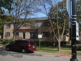 741 Mulford St Apartments