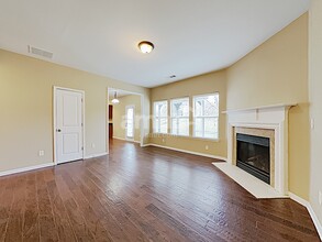 5510 Glenn Ivey Dr in Cumming, GA - Building Photo - Building Photo