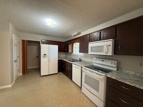 23 Sabreena Cir in Hinesville, GA - Building Photo - Building Photo