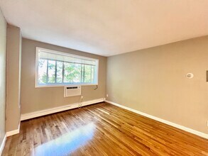 226 Parker Hill Ave, Unit 7 in Boston, MA - Building Photo - Building Photo