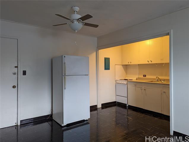 660 Kailua Rd in Kailua, HI - Building Photo - Building Photo