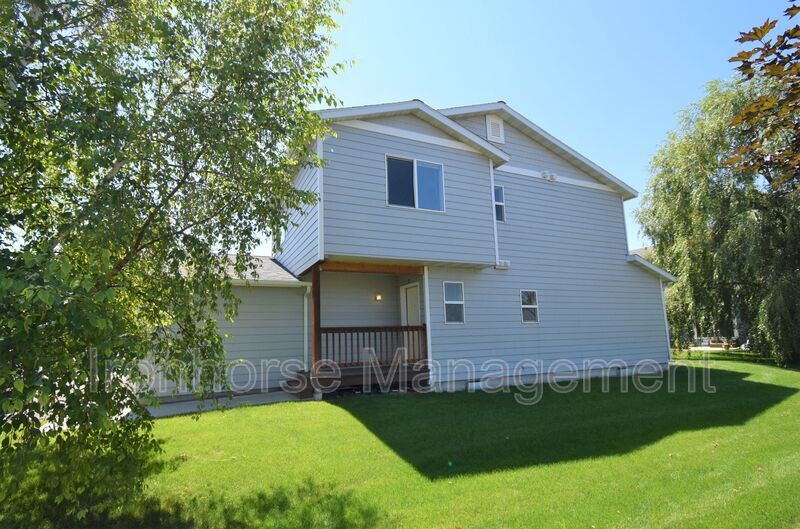 2411 Wheeler Dr in Bozeman, MT - Building Photo