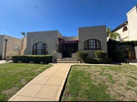 4116 Randolph St in San Diego, CA - Building Photo