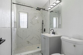 15900 NW 18th Ave in Opa Locka, FL - Building Photo - Building Photo