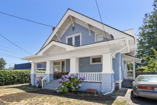 5114 SE Holgate Blvd in Portland, OR - Building Photo - Building Photo
