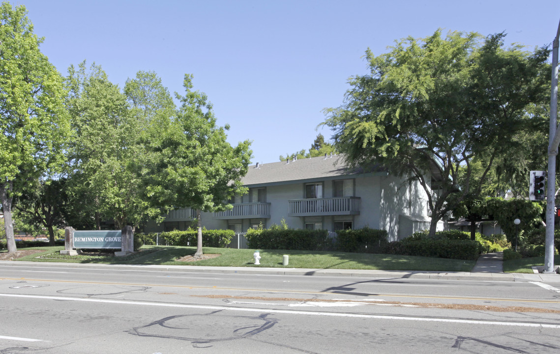 Remington Grove in Sunnyvale, CA - Building Photo