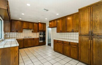 40040 Pasadena Dr in Temecula, CA - Building Photo - Building Photo