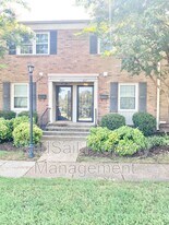 487 Bridge St in Hampton, VA - Building Photo