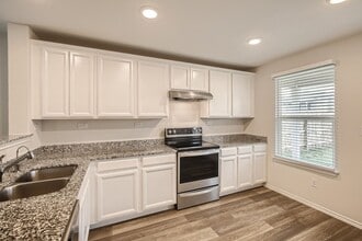 5910 Arcturus in San Antonio, TX - Building Photo - Building Photo