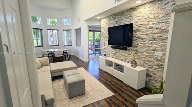1181 SW 158th Ave in Pembroke Pines, FL - Building Photo - Building Photo