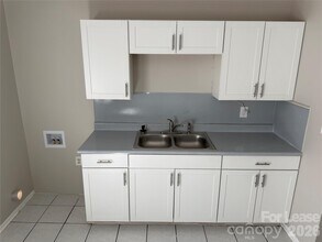 2544 Abelwood Rd in Charlotte, NC - Building Photo - Building Photo