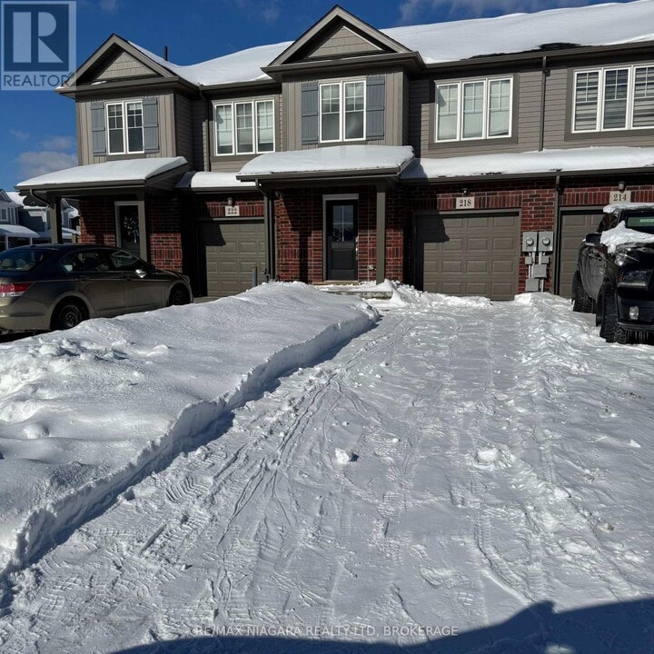 218 Heron St in Welland, ON - Building Photo