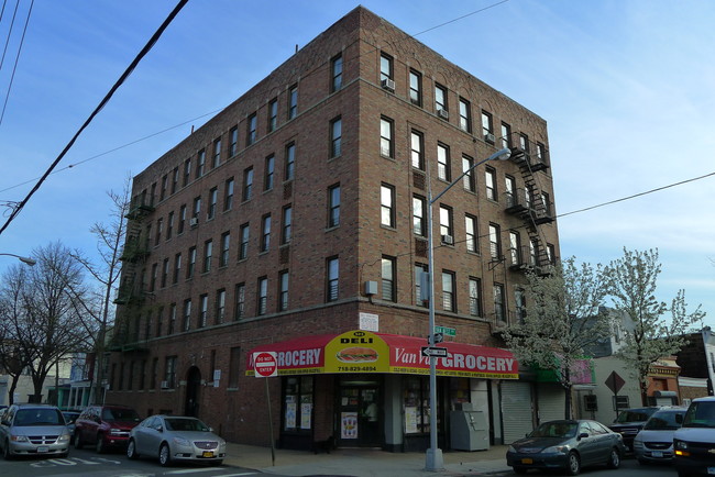 1704 Van Buren St in Bronx, NY - Building Photo - Building Photo