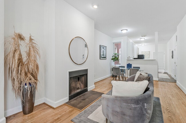 1443 East Capitol St SE in Washington, DC - Building Photo - Building Photo