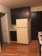 4917 Orchid Way in Sacramento, CA - Building Photo - Building Photo