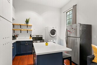 2529 Baronne St-Unit -2529 Baronne St in New Orleans, LA - Foto de edificio - Building Photo