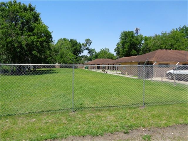 Sunnyside Gardens in Houston, TX - Building Photo - Building Photo