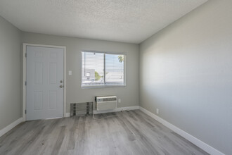 Portal on Bonanza in Las Vegas, NV - Building Photo - Interior Photo