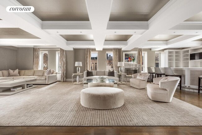 502 Park Ave in New York, NY - Building Photo - Building Photo