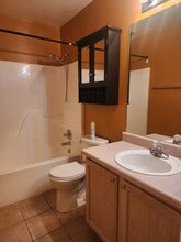 9728 E Vendela St in Tucson, AZ - Foto de edificio - Building Photo