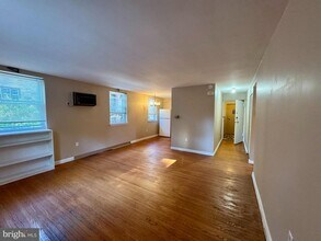 200 W Evergreen Ave in Philadelphia, PA - Building Photo - Building Photo