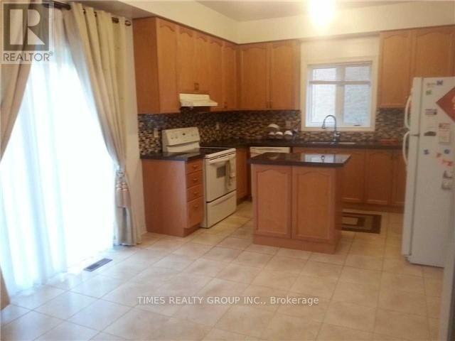 516 Pleasant Ridge Ave in Vaughan, ON - Building Photo - Building Photo