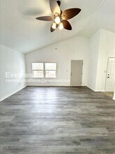 3214 Westbury Dr in Jamestown, NC - Building Photo - Building Photo