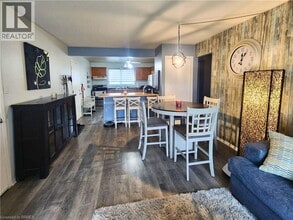 85 Lyndhurst St in Brantford, ON - Building Photo - Building Photo