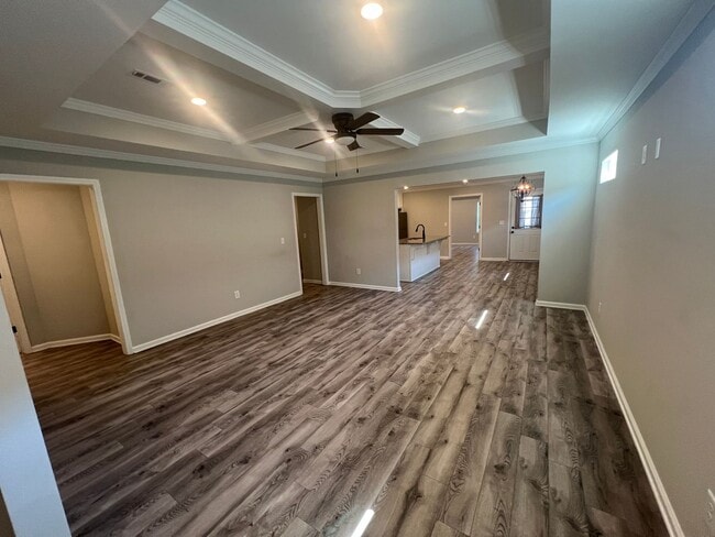 102A Whispering Pines St in Enterprise, AL - Building Photo - Building Photo