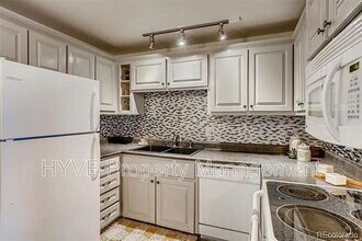 65 N Clarkson St in Denver, CO - Building Photo - Building Photo