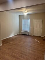 130 E Center Town Dr, Unit 130 in Crossville, TN - Building Photo