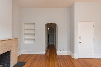 1849 N Lincoln Ave, Unit O2 in Chicago, IL - Foto de edificio - Building Photo