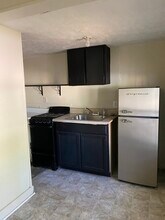 217 Scott Ave, Unit B in Fayetteville, NC - Building Photo - Building Photo