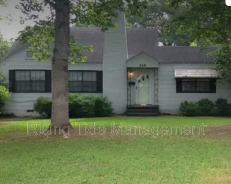 114 Brantwood Dr in Montgomery, AL - Building Photo