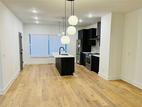 1445 Walker Pl SE in Atlanta, GA - Building Photo - Building Photo