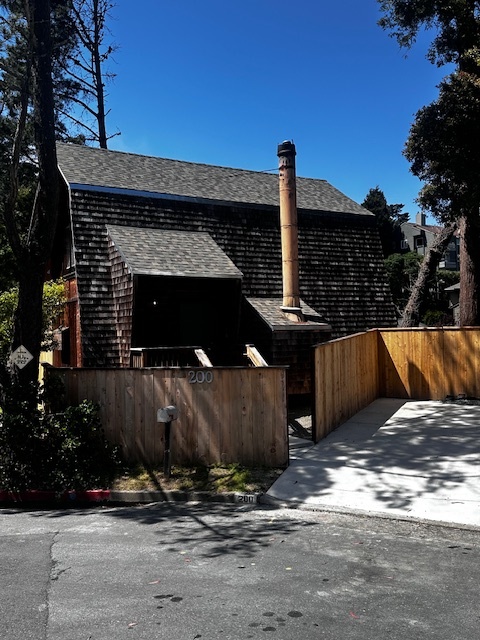 200 Buchanan Dr in Sausalito, CA - Building Photo - Building Photo