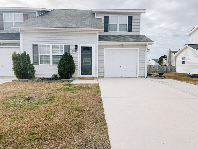 property at 206 Jessie Cir