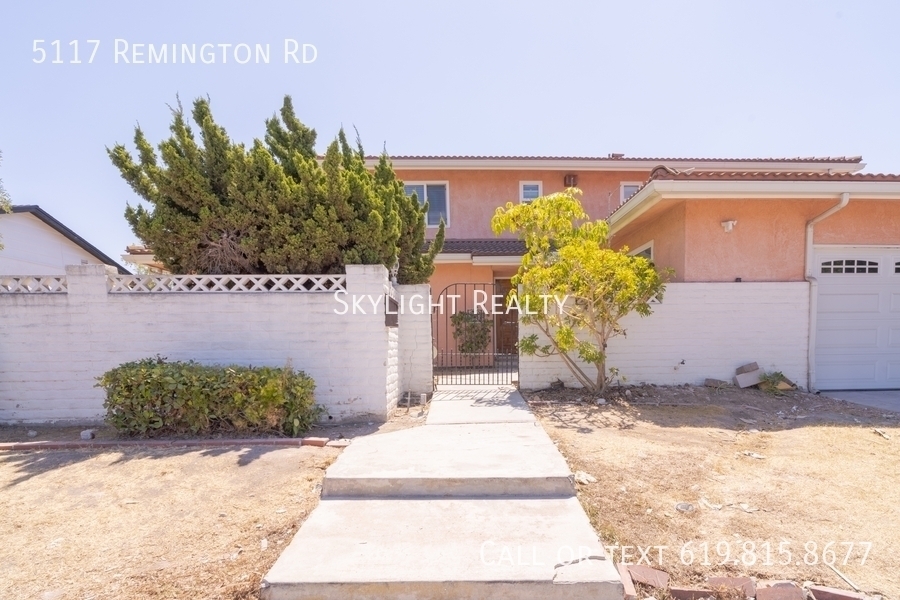 5117 Remington Rd in San Diego, CA - Building Photo