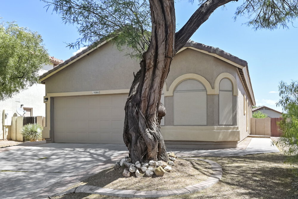 15085 S Harry Truman Pl in Sahuarita, AZ - Building Photo