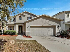 325 Vine Cliff St, Unit 4-214 in Ruskin, FL - Building Photo