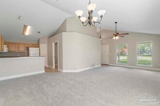 6184 Green Acres Dr in Pensacola, FL - Building Photo - Building Photo