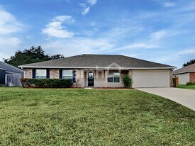 2562 Glenfield Dr in Green Cove Springs, FL - Building Photo