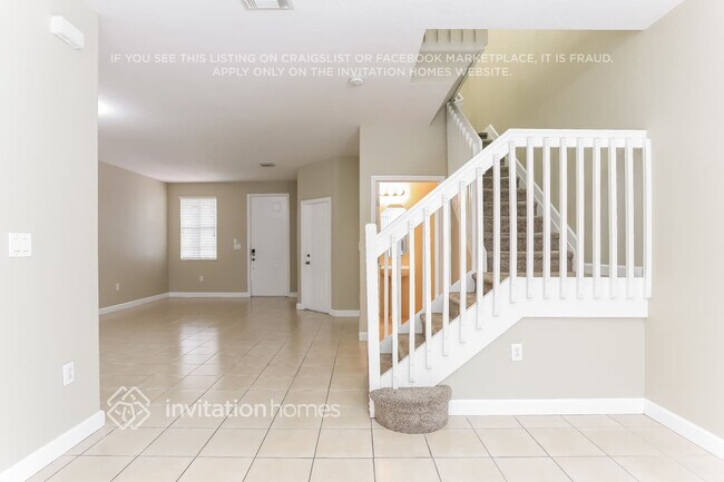 10781 NW 80th Ln in Miami, FL - Foto de edificio - Building Photo