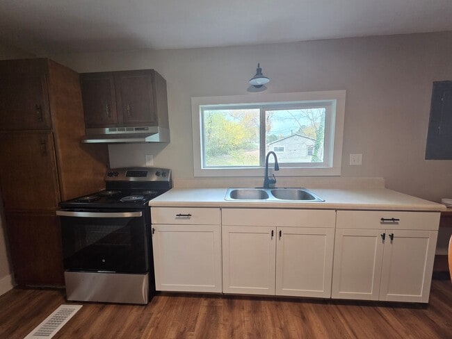 510 Mission Ridge Rd in Rossville, GA - Building Photo - Building Photo